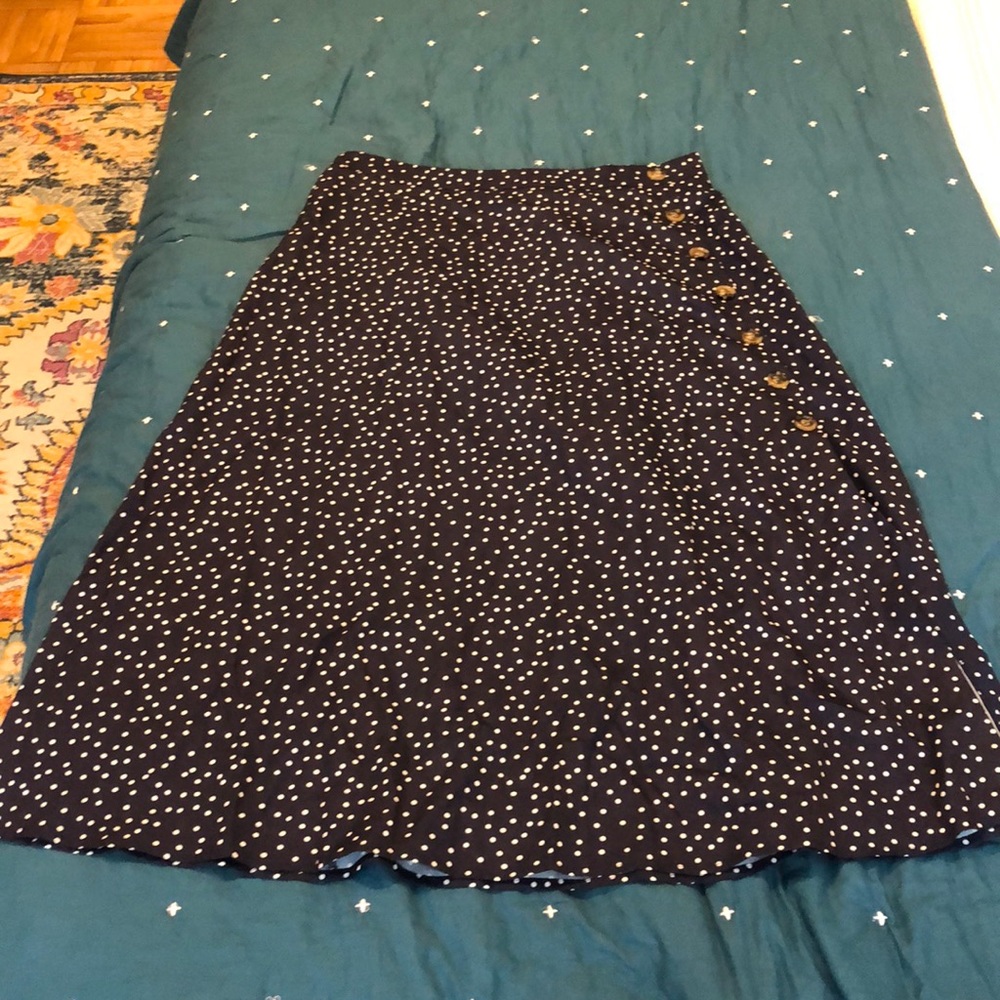 Amazon mid calf polka dot skirt